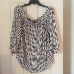 Adorable, off the shoulder polka dot top!